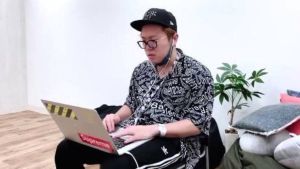 Hikamer 7842d19e GC642OnbsAAPxii.jpg